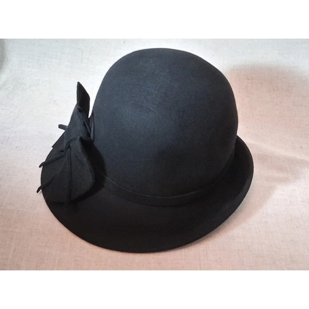 Kate Landry Womens Black 100% Wool Cloche Hat with Large Bow Accent DKLAL0825F